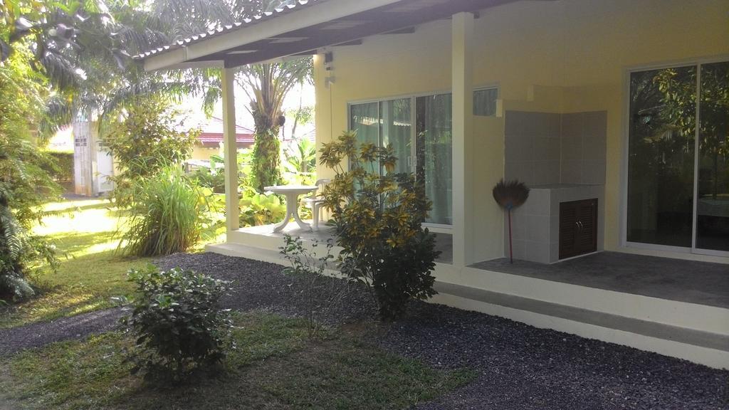 Aathid Garden Khao Lak Villa Ruang foto
