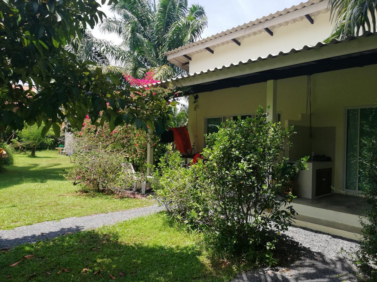 Aathid Garden Khao Lak Villa Bagian luar foto