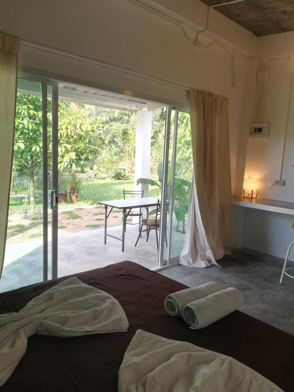 Aathid Garden Khao Lak Villa Bagian luar foto
