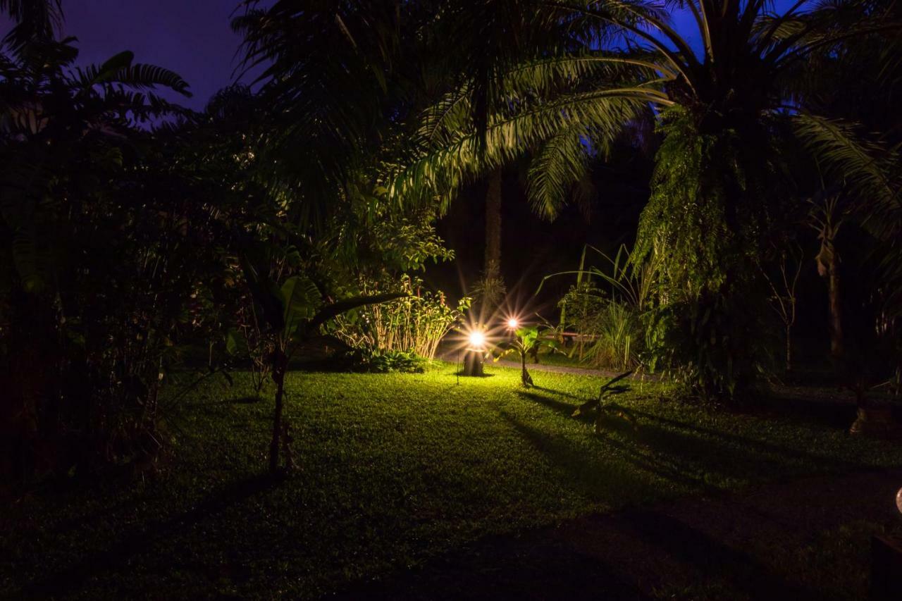 Aathid Garden Khao Lak Villa Bagian luar foto
