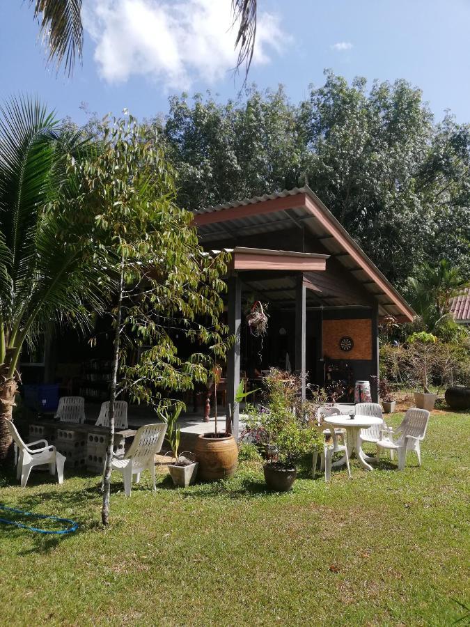 Aathid Garden Khao Lak Villa Bagian luar foto